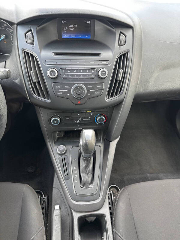 2015 Ford Focus SE