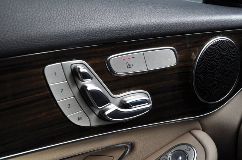 2016 Mercedes-Benz GLC GLC 300