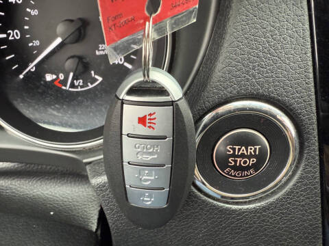 2018 Nissan Rogue SV