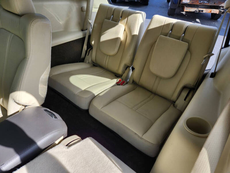 2013 Lincoln MKT EcoBoost