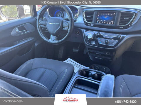 2020 Chrysler Pacifica Touring