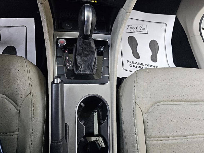 2021 Volkswagen Passat SE