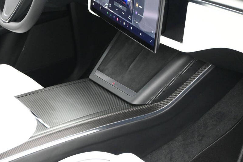 2023 Tesla Model X Plaid