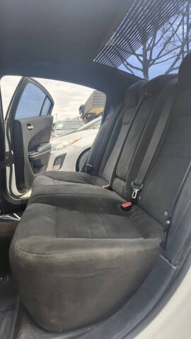 2013 Dodge Charger SE