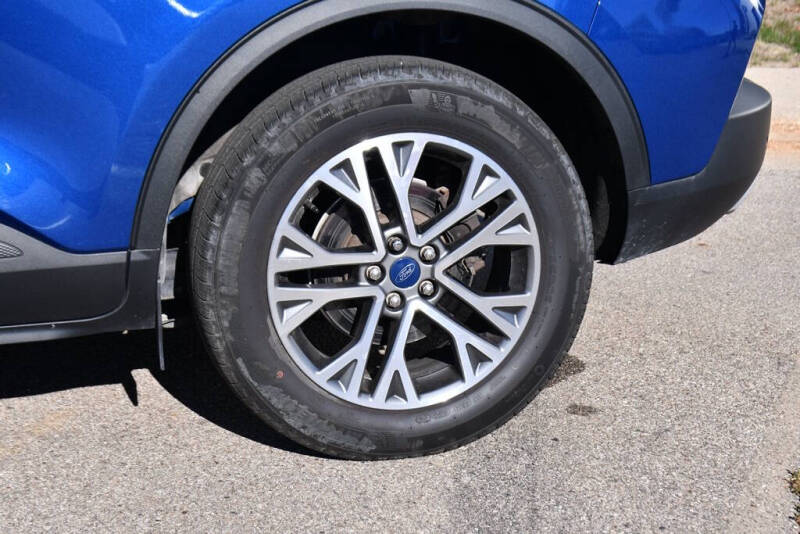 2022 Ford Escape SEL