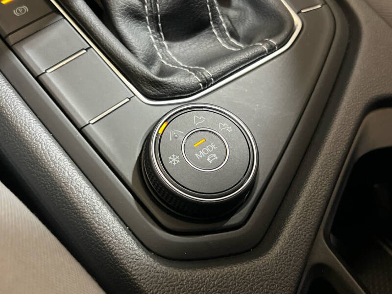 2022 Volkswagen Taos S 4Motion