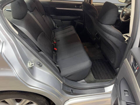 2012 Subaru Legacy 2.5i