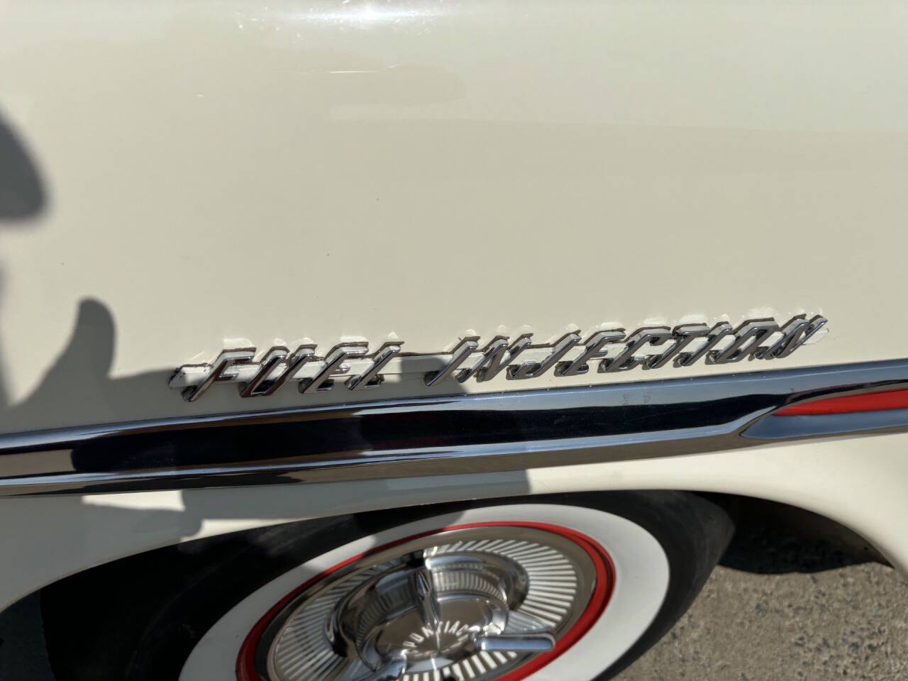 1957 Pontiac Bonneville 20