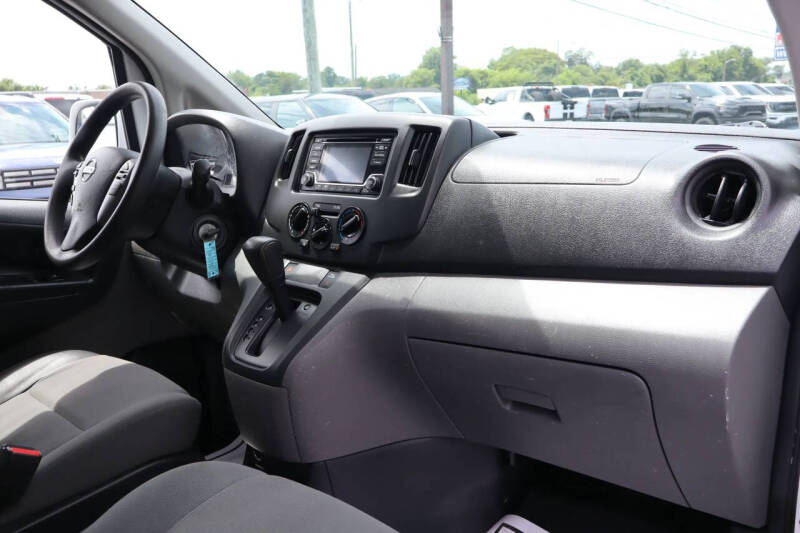 2019 Nissan NV200
