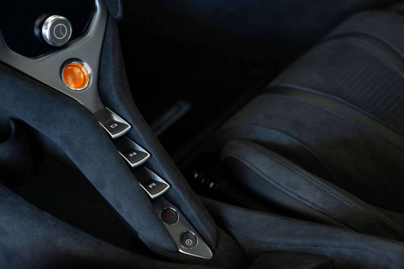 2026 McLaren 750S