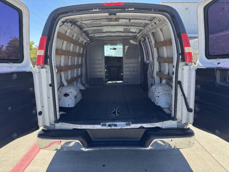 2014 GMC Savana 2500