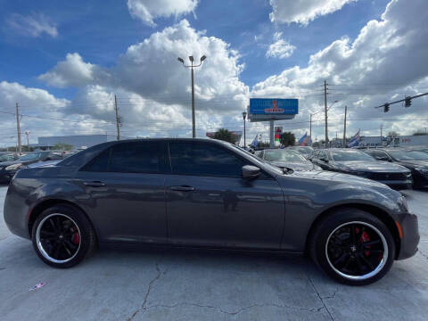 2019 Chrysler 300 S