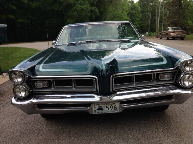 1965 Pontiac Grand Prix - Klassic Keystone Kruiser