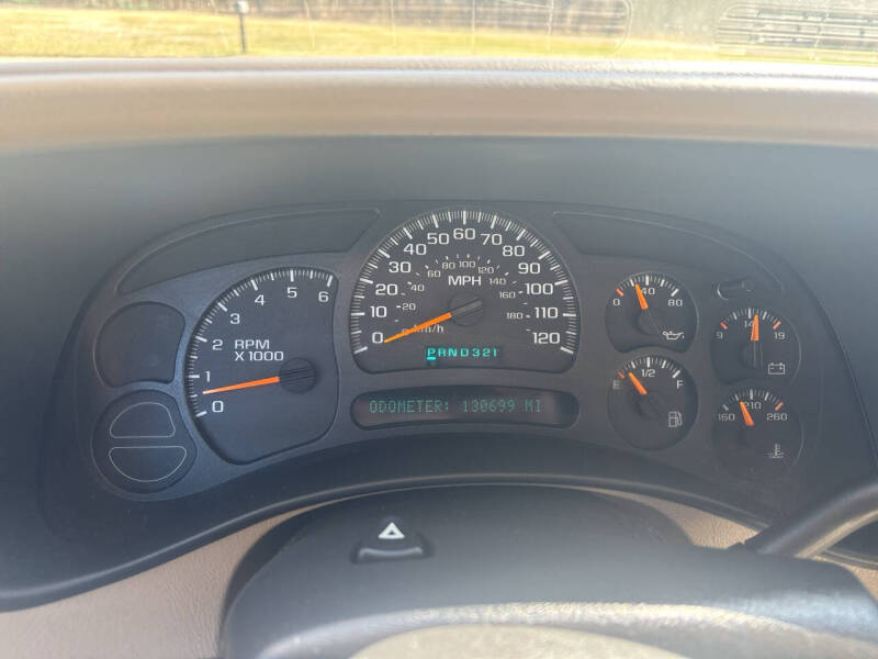 2004 Chevrolet Suburban 1500 LT