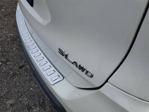 2019 Nissan Rogue SL