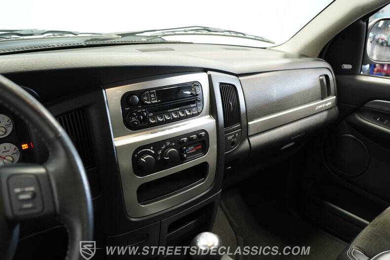 2004 Dodge Ram 1500 SRT-10