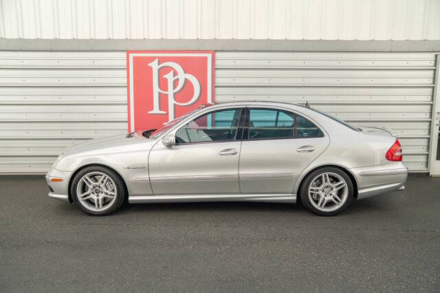 2004 Mercedes-Benz E-Class 44