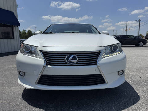 2014 Lexus ES 300h