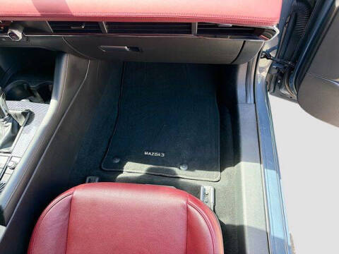 2022 Mazda Mazda3 Hatchback Premium Plus