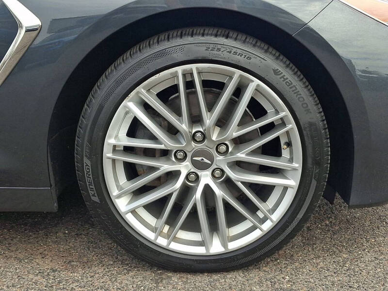 2021 Genesis G70