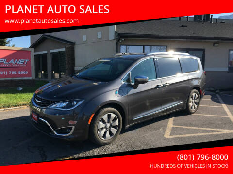 2018 Chrysler Pacifica Hybrid for sale at PLANET AUTO SALES in Lindon UT