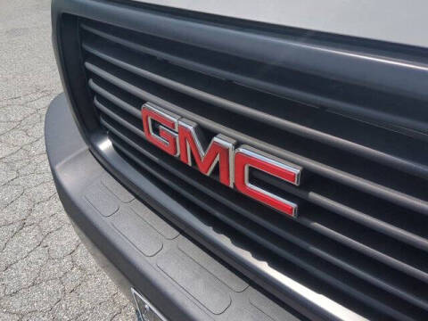 2025 GMC Savana 2500