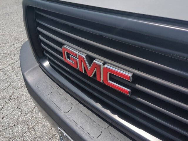 2025 GMC Savana 2500