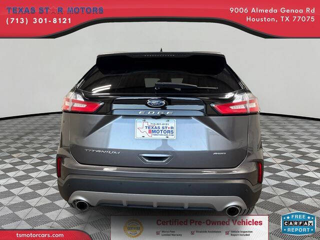 2022 Ford Edge Titanium