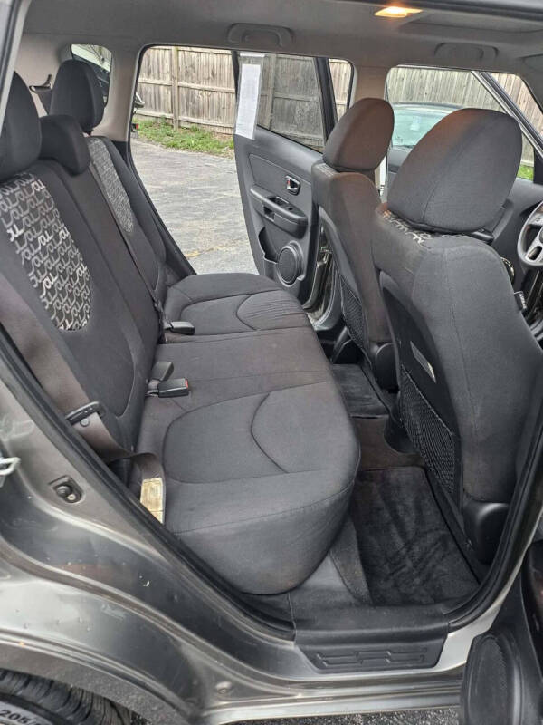 2011 Kia Soul Base - Photo 13