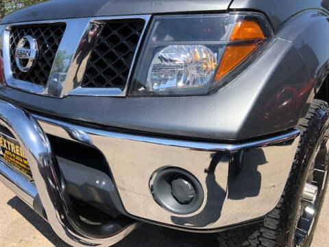 2008 Nissan Frontier LE