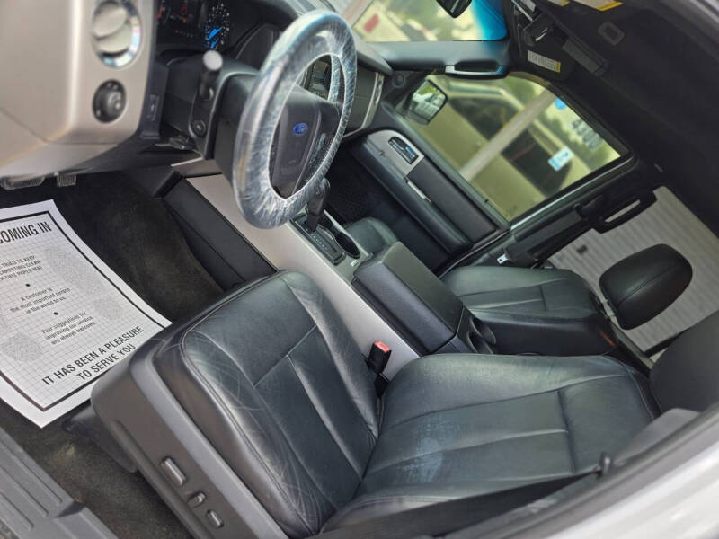 2017 Ford Expedition XLT
