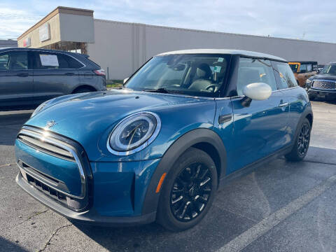 2022 MINI Hardtop 2 Door Cooper