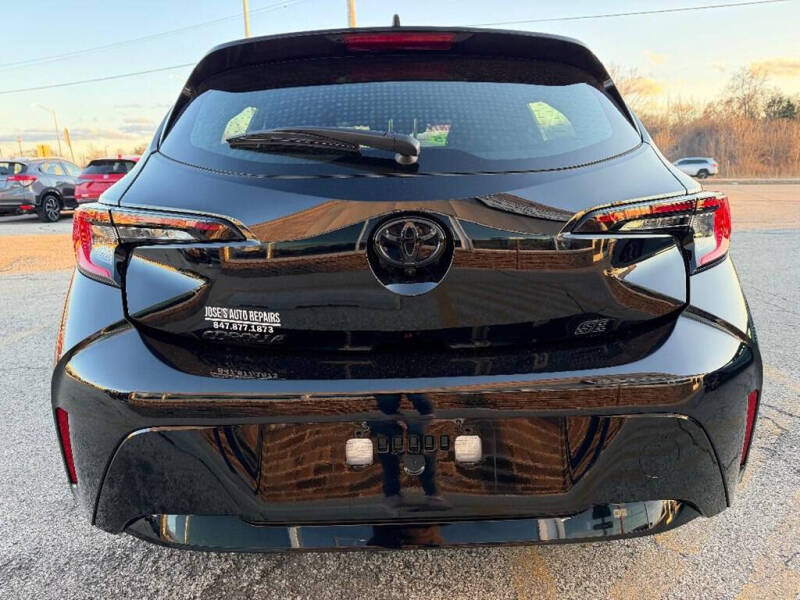 2025 Toyota Corolla Hatchback SE