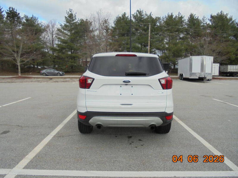 2019 Ford Escape SE