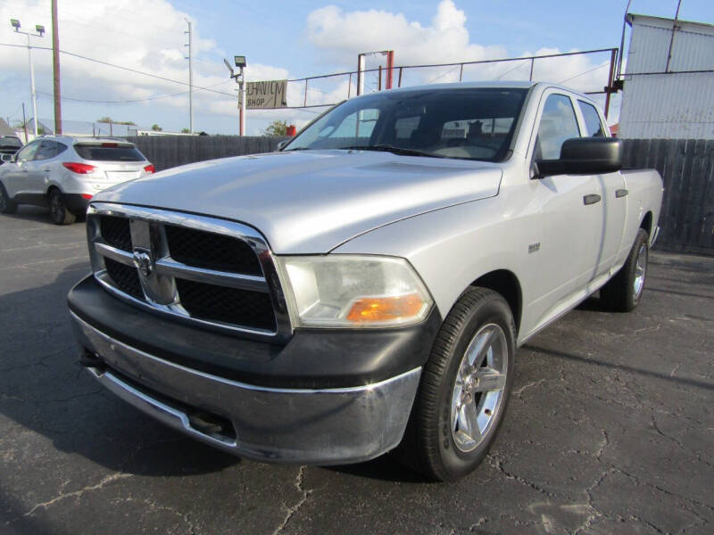2010 RAM Ram 1500 Pickup ST's photo