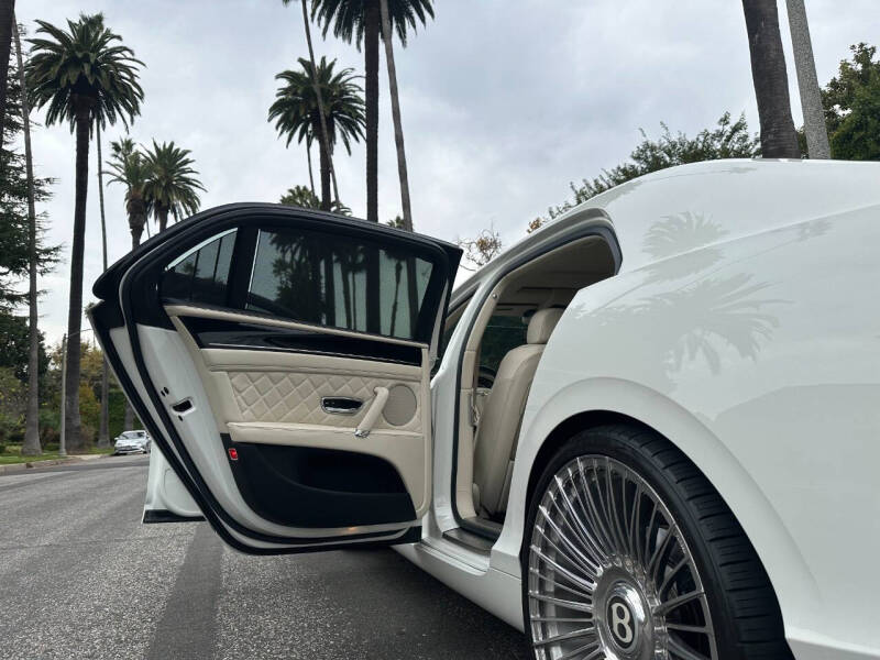 2018 Bentley Flying Spur V8