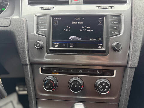 2017 Volkswagen Golf Alltrack TSI S 4Motion