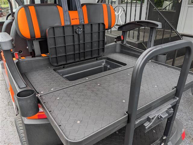 2024 Bintelli BEYOND 6PR LITHIUM 105-AH