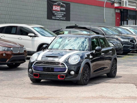 2015 MINI Hardtop 4 Door Cooper S