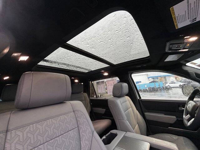 2025 Toyota Sequoia SR5