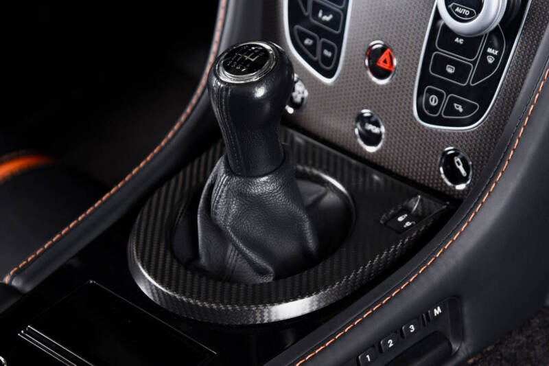 2017 Aston Martin V12 Vantage S Roadster