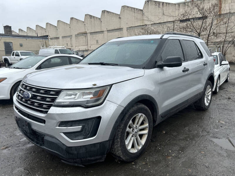 2016 Ford Explorer