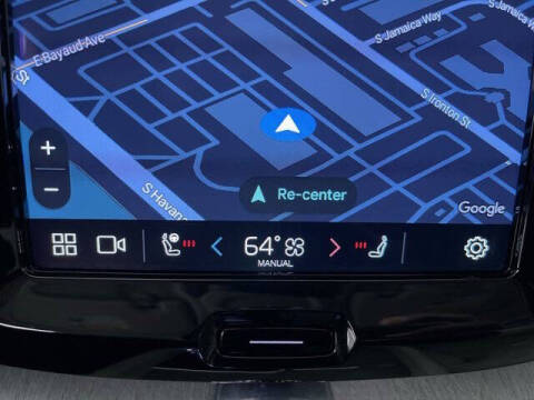 2025 Volvo XC60 B5 Ultra Dark Theme