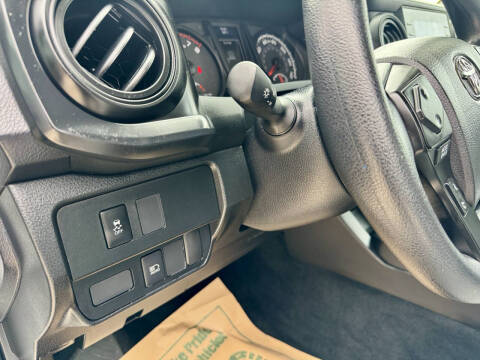 2021 Toyota Tacoma SR