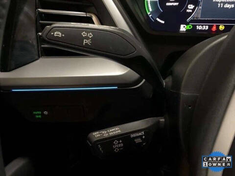 2024 Audi Q4 e-tron quattro Premium Plus 50