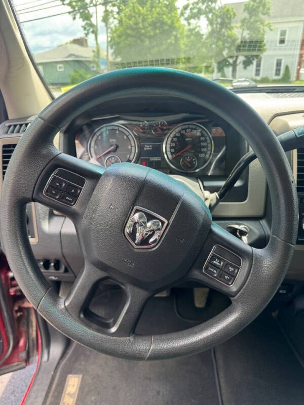 2012 RAM 1500 ST