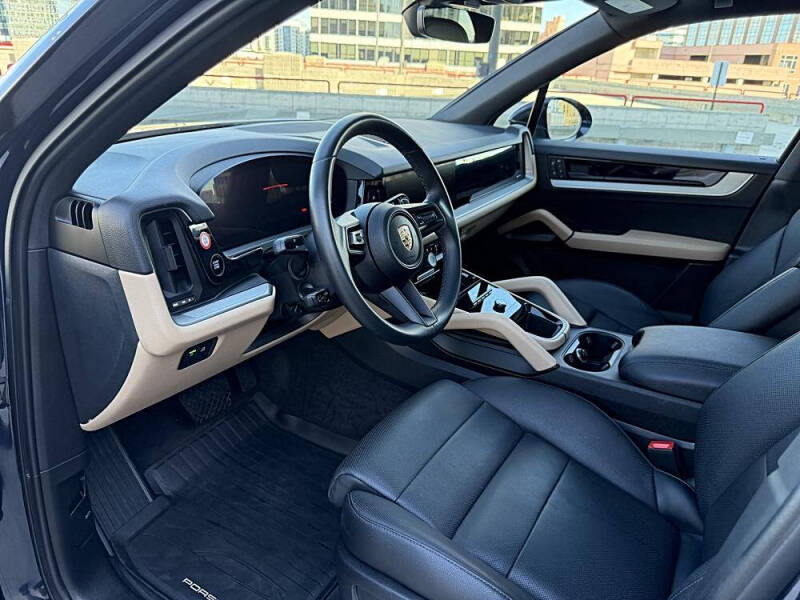 2024 Porsche Cayenne
