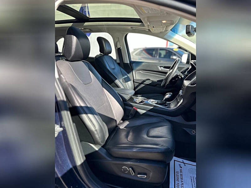 2017 Ford Edge Titanium