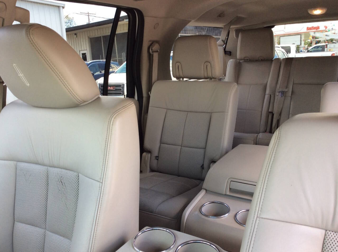 2010 Lincoln Navigator L for sale at SPRINGTIME MOTORS in Huntsville, TX