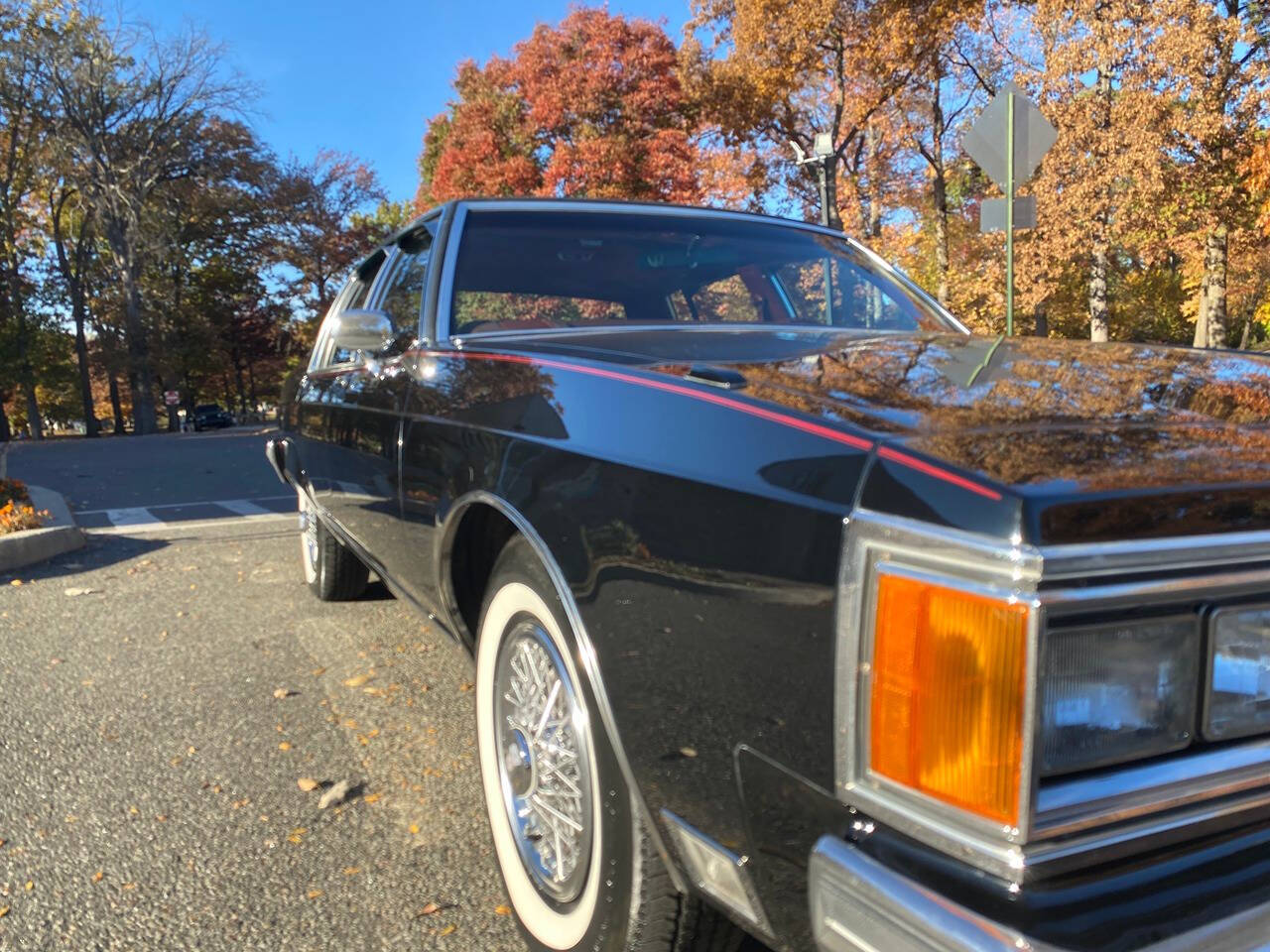 1983 Oldsmobile Ninety-Eight for sale at Vintage Motors USA in Roselle, NJ